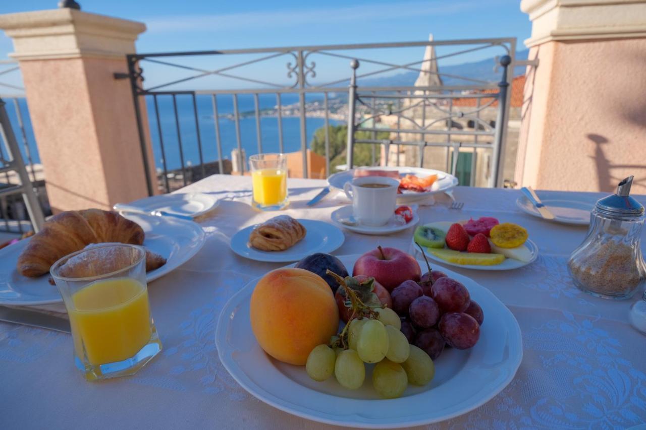 مبيت وإفطار تاورمينا Casa Turchetti المظهر الخارجي الصورة
